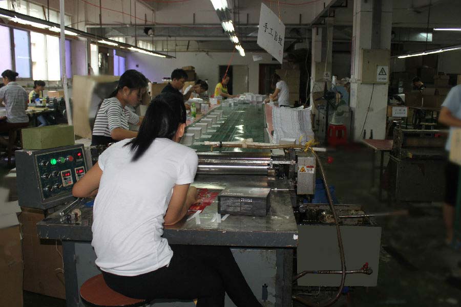 熱熔膠半自動(dòng)流水線